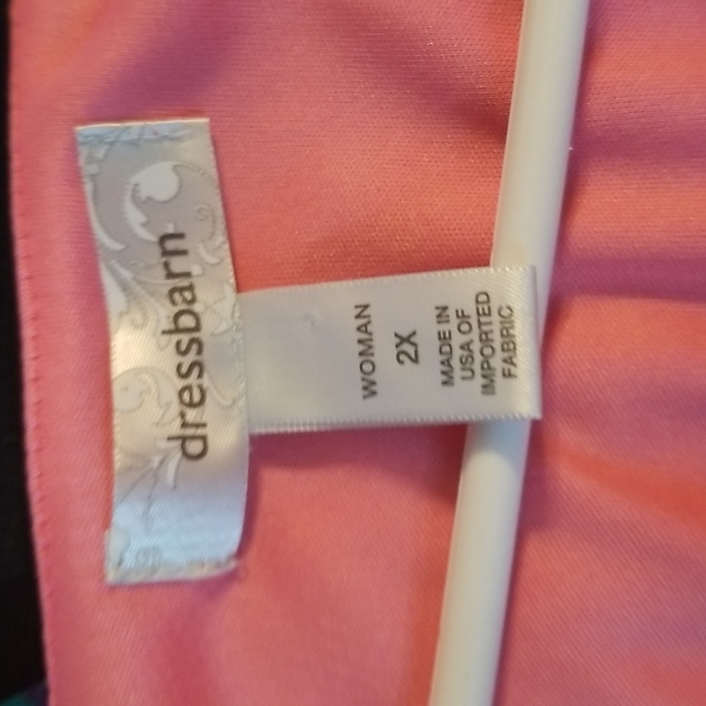 Lovely, dress shirt, lined with drapey fabric on the outside - Picture 5 of 5